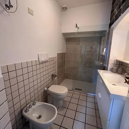 The Little House On The Shores Of In Apartment Nesso