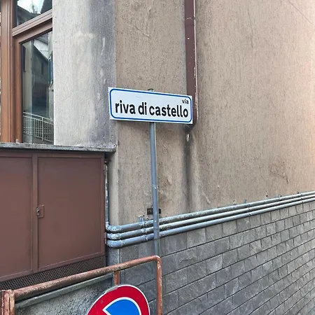 The Little House On The Shores Of In Apartment *