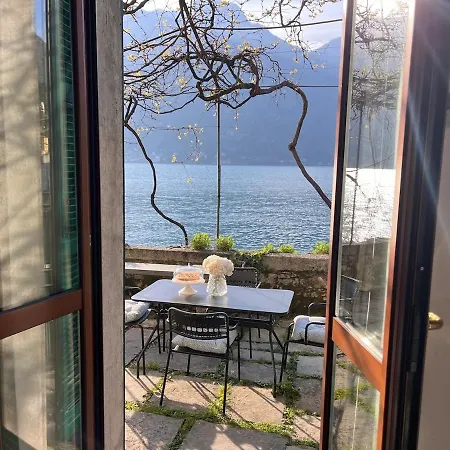 The Little House On The Shores Of In Apartment